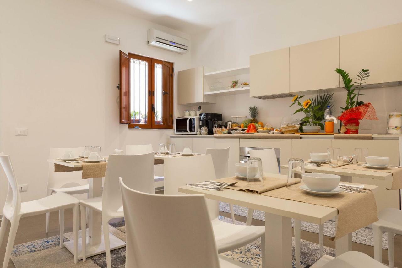 Home Sud Home Guest House Noto Exterior photo